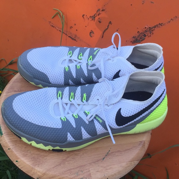 nike flywire running
